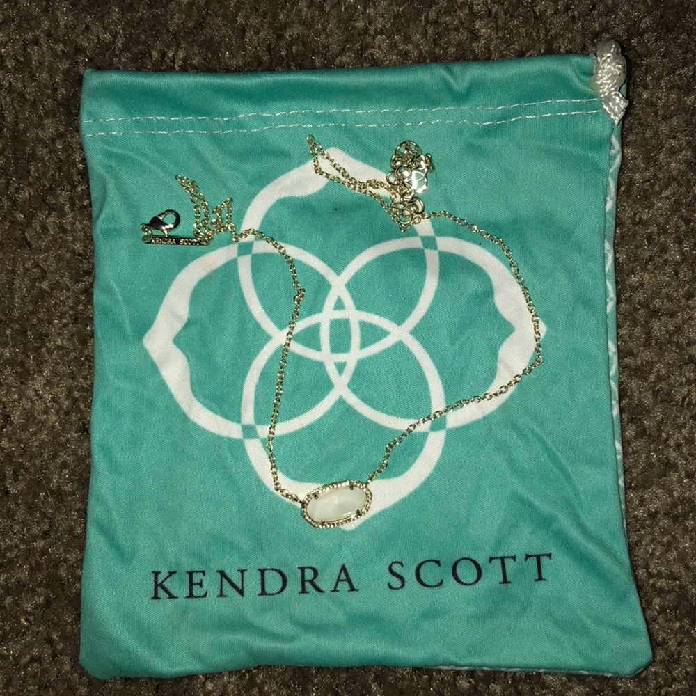 kendra scott necklace